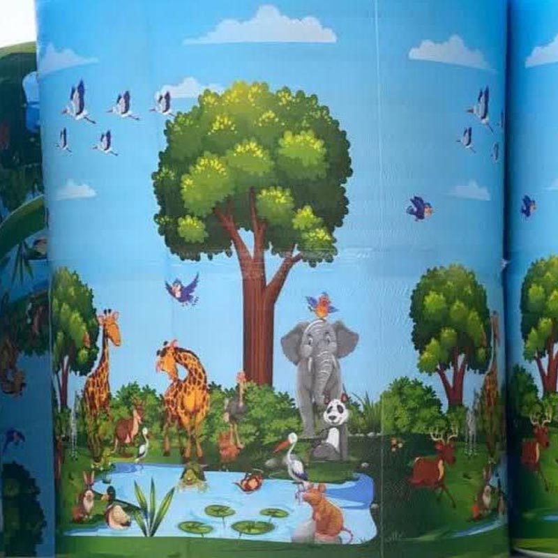 دیوارپوش رولی طرح دار